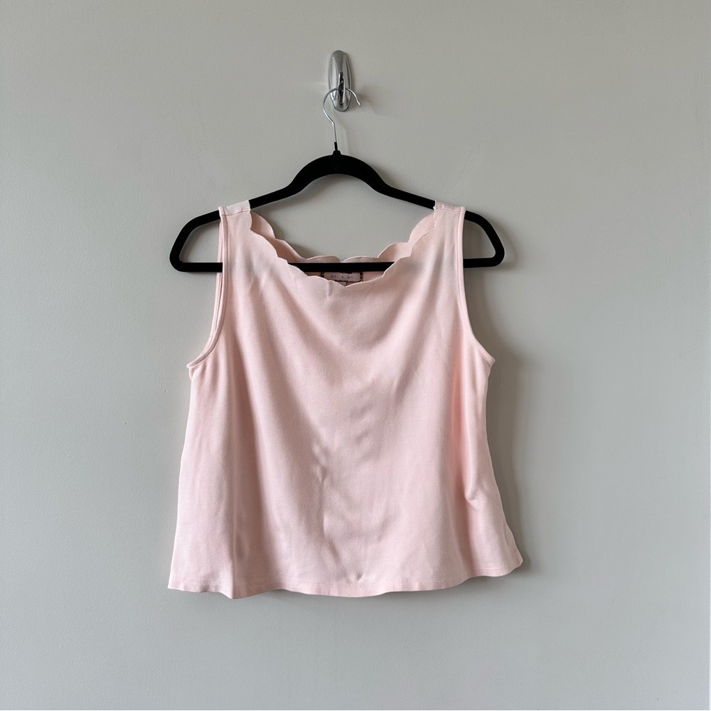 Anthropologie-Eri + Ali Scalloped Neckline Short Sleeveless Peach Summer Top